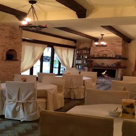 - Maravel Botanical Garden Hotel